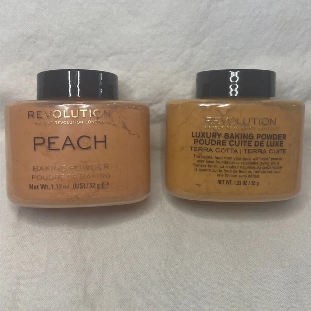 2/$20 Revolution 2 Baking Powders Peach & Terracotta Finish & Set your Look NIP